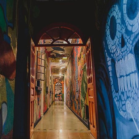 Hostal Chesal Σαν Λουίς Ποτοσί Εξωτερικό φωτογραφία