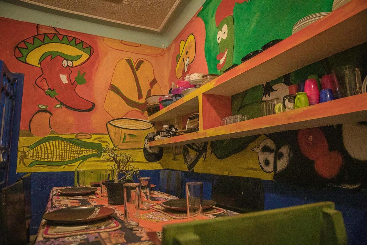 Hostal Chesal Σαν Λουίς Ποτοσί Εξωτερικό φωτογραφία