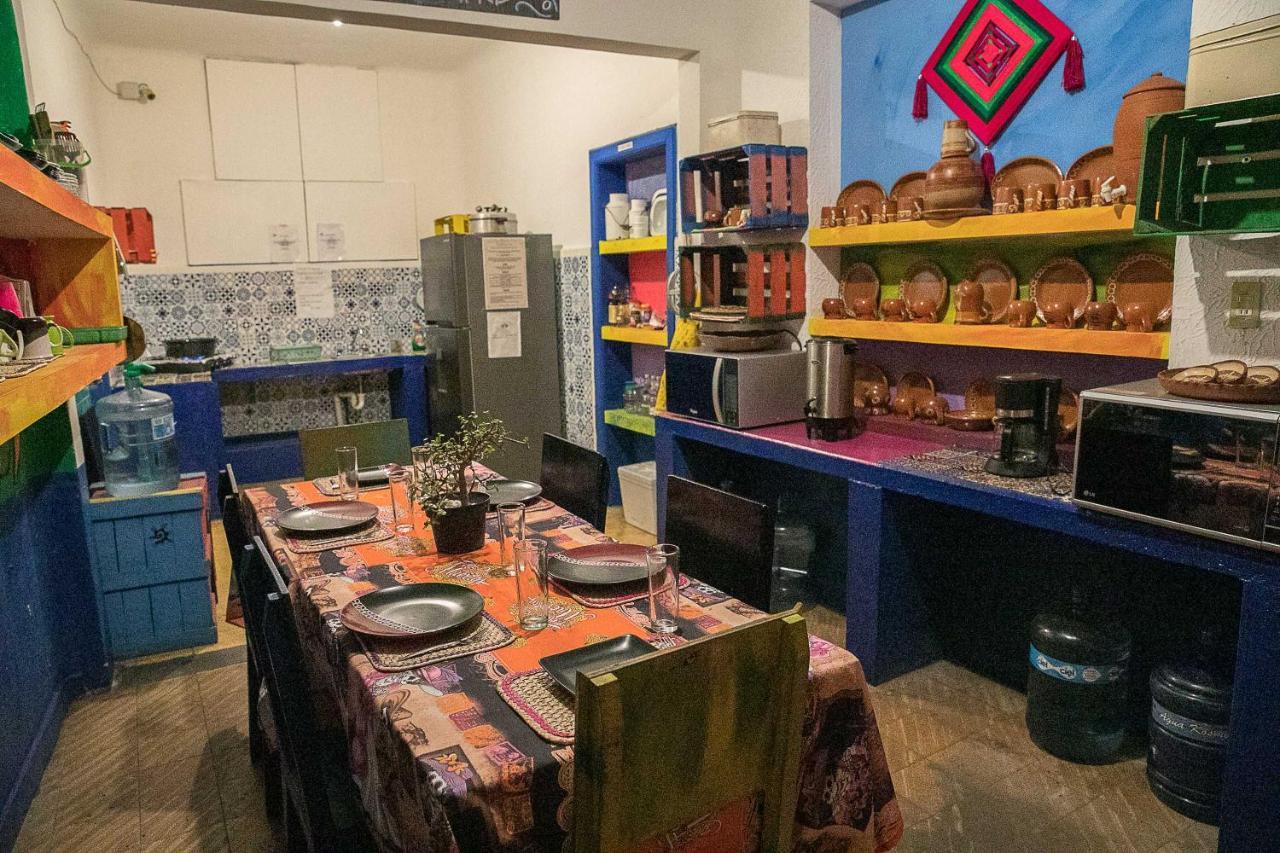 Hostal Chesal Σαν Λουίς Ποτοσί Εξωτερικό φωτογραφία