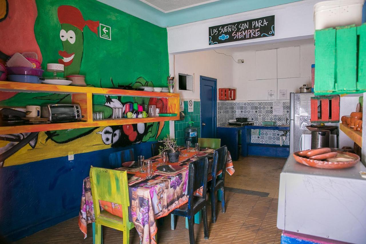 Hostal Chesal Σαν Λουίς Ποτοσί Εξωτερικό φωτογραφία
